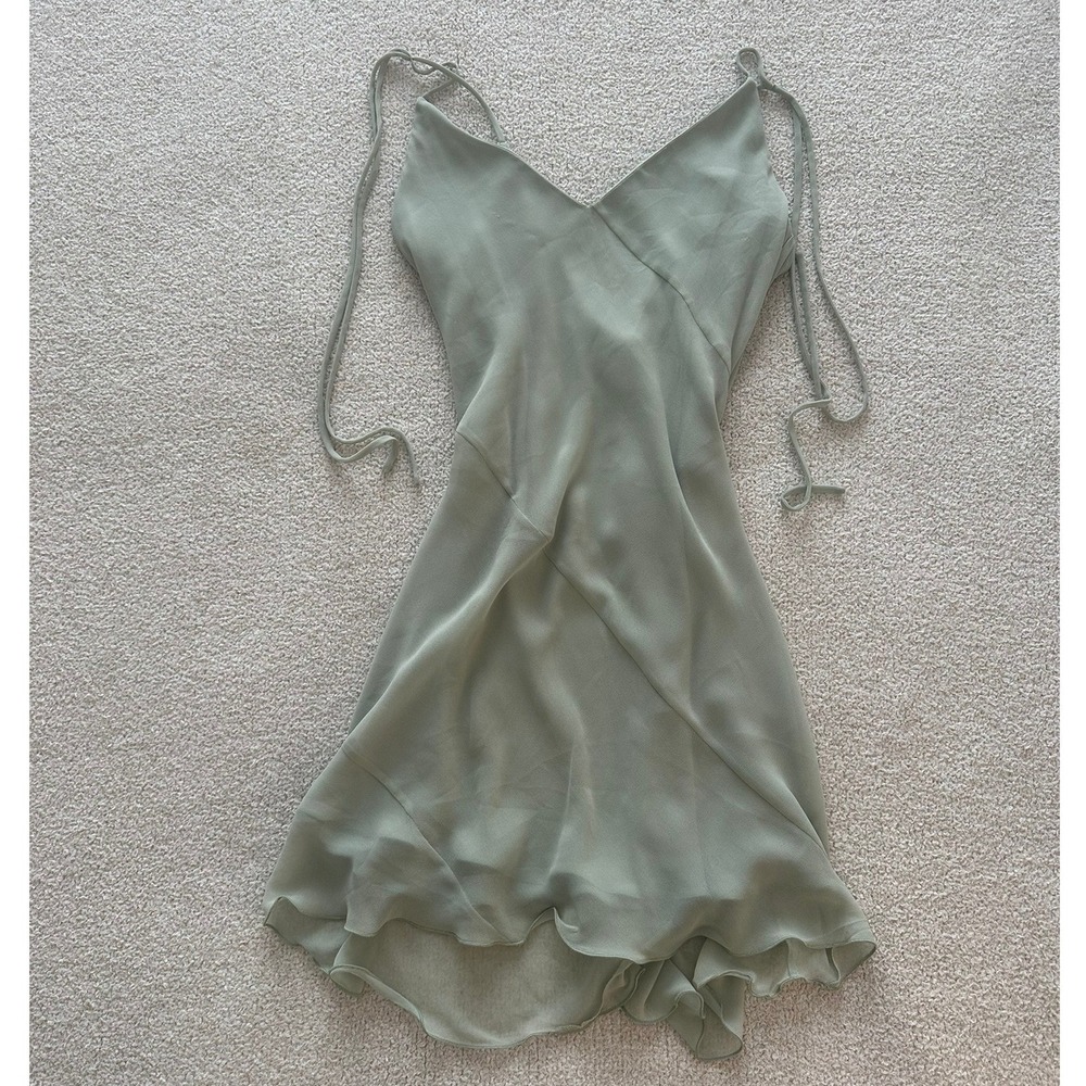 Aritzia Wilfred Priscilla Dress size Medium in Light Green